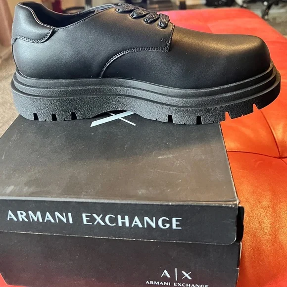 Armani Exchange Black Men display picture 1